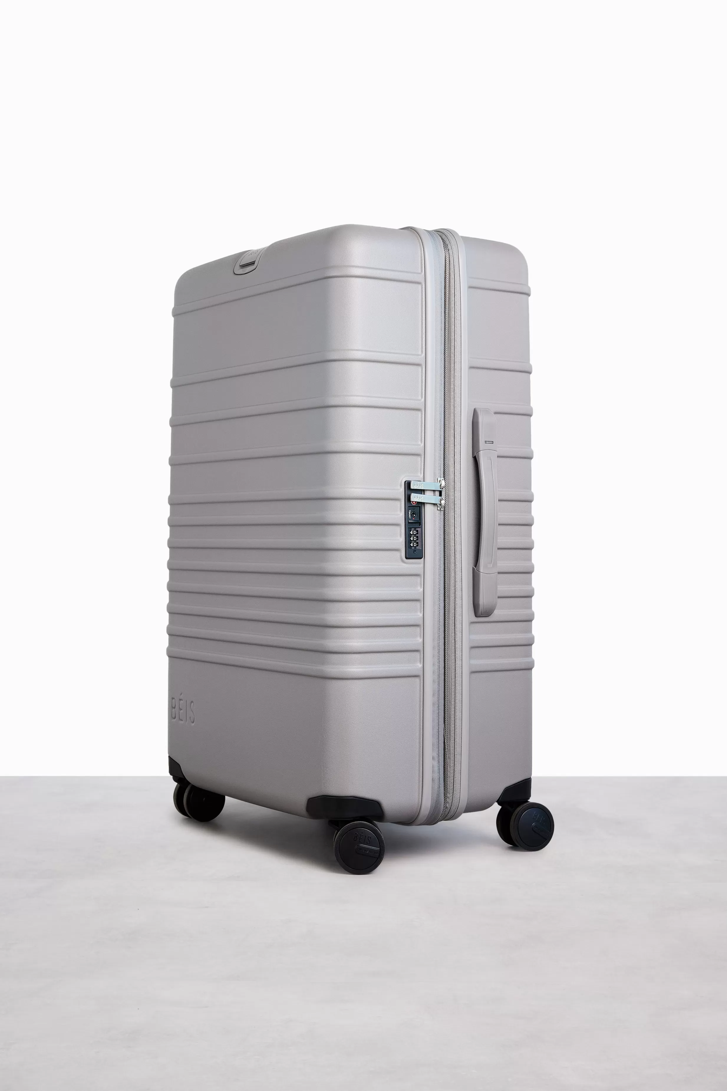 Best Sale The 29" Large Check-In Roller In Grey Hard-Sided Luggage