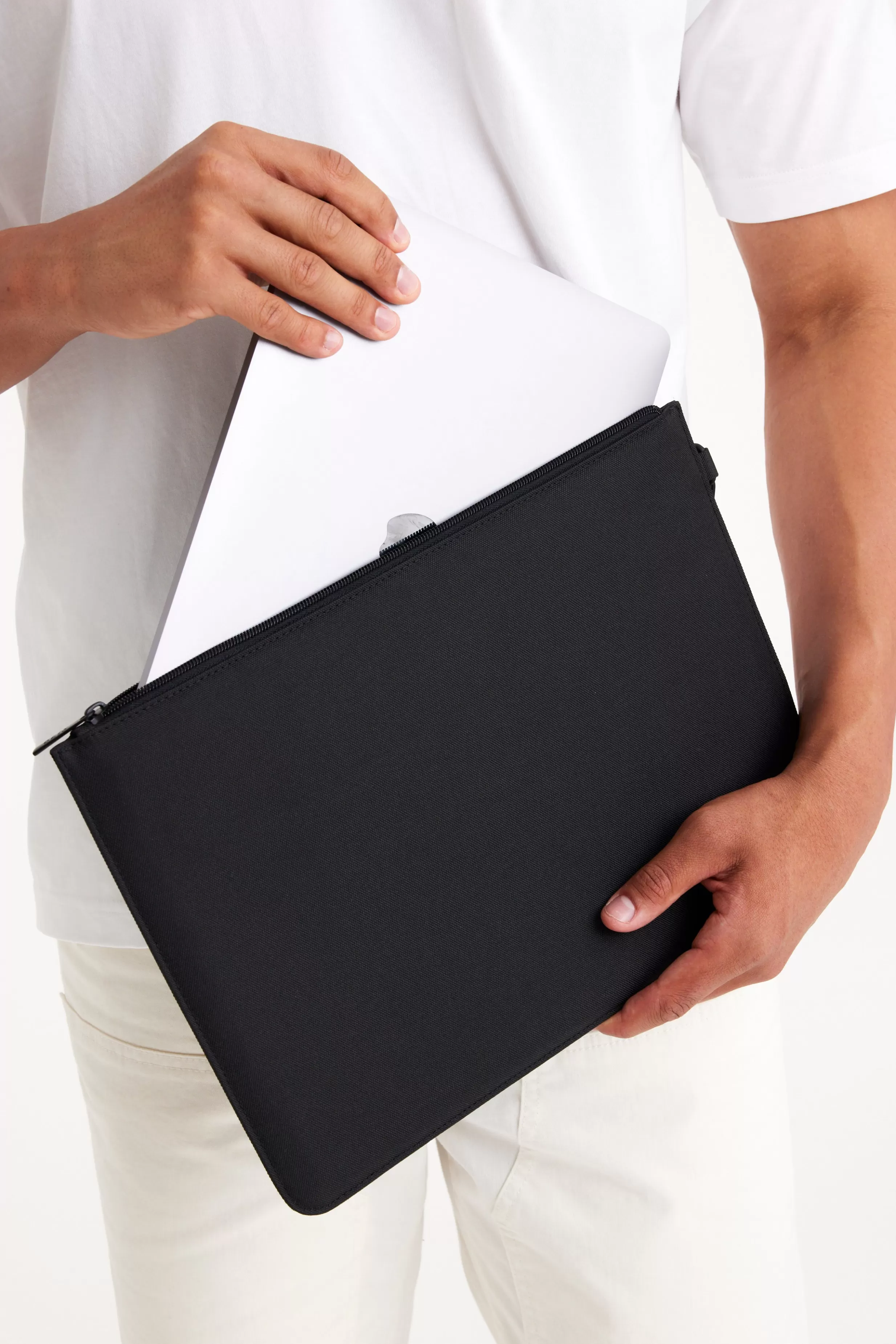 Sale The Beisics Laptop Pouch In Black Work Accessories