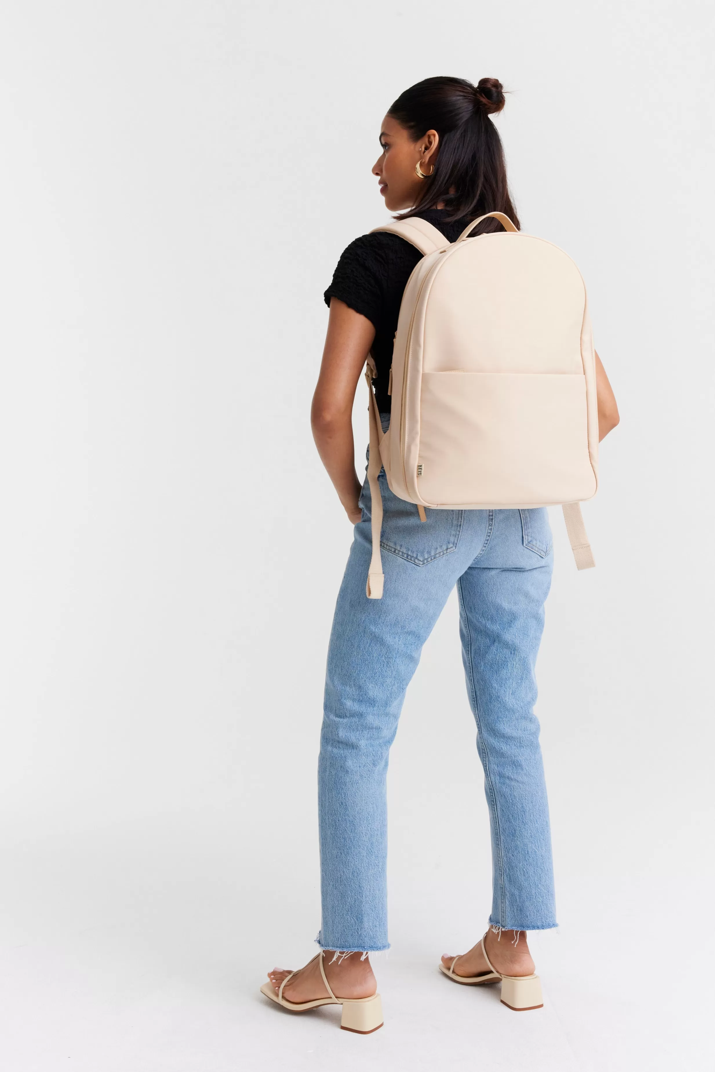 Clearance The Commuter Backpack In Beige Backpacks