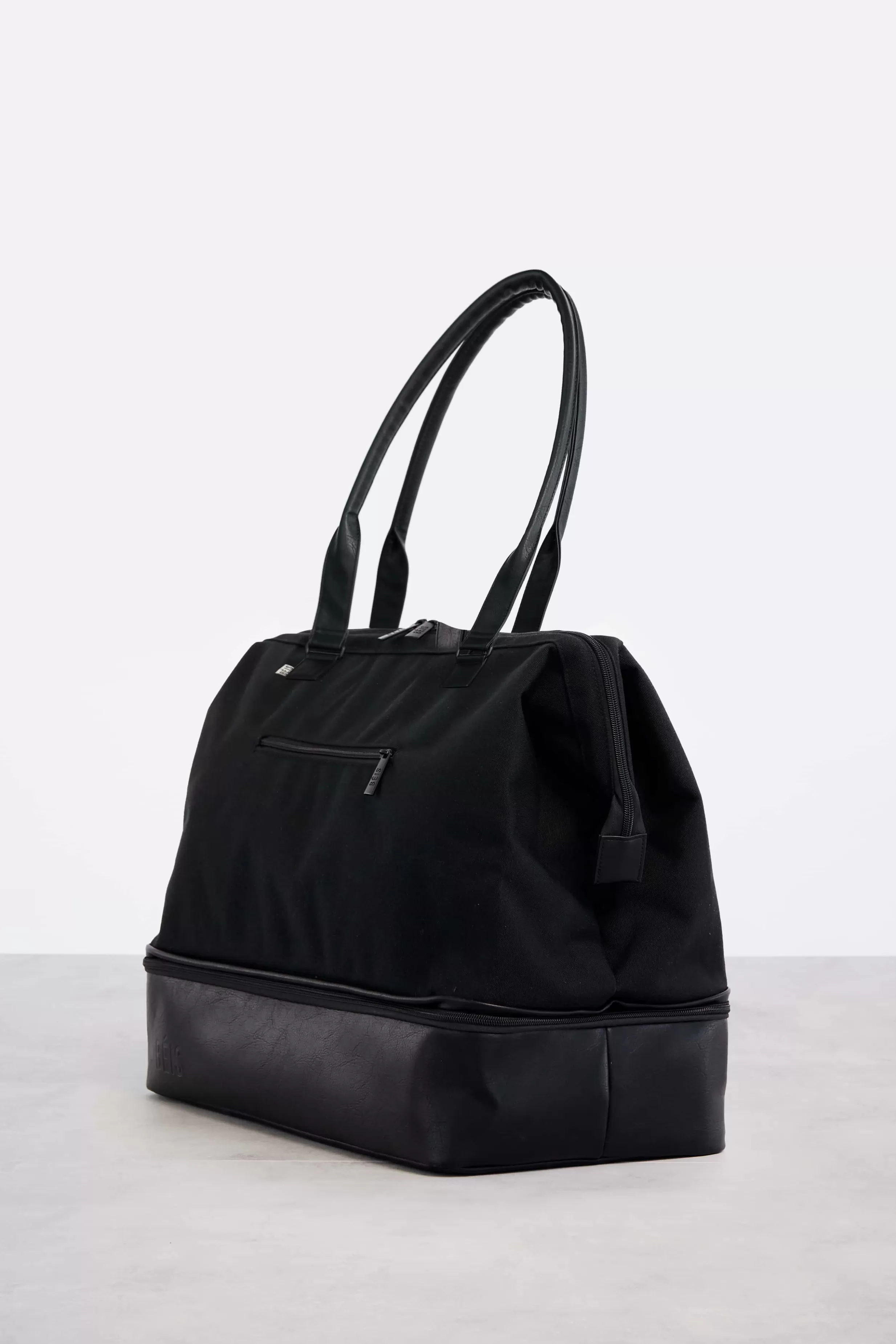 Sale The Convertible Weekender In Black Weekenders