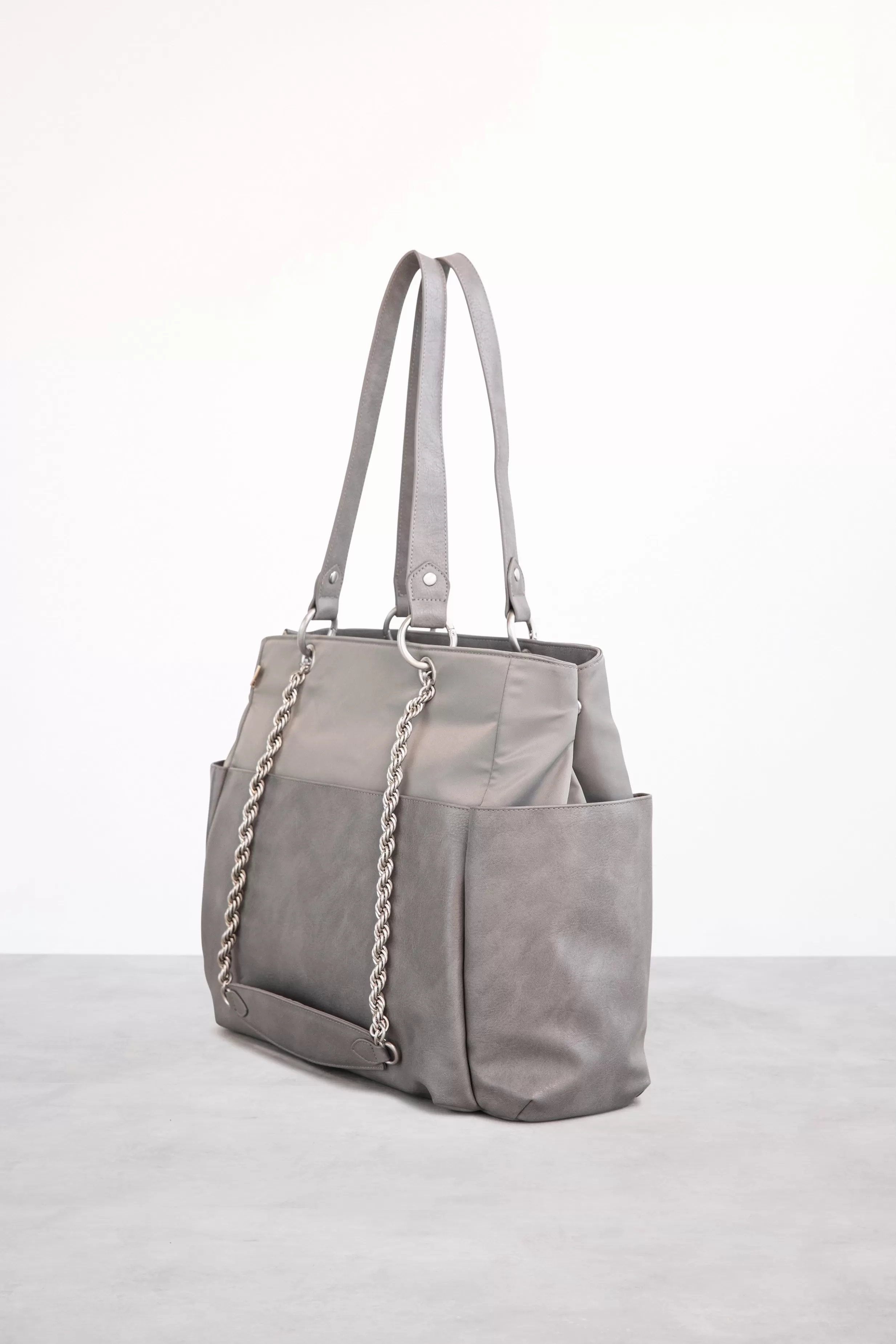 Outlet The Diaper Bag In Grey Baby Travel Bags