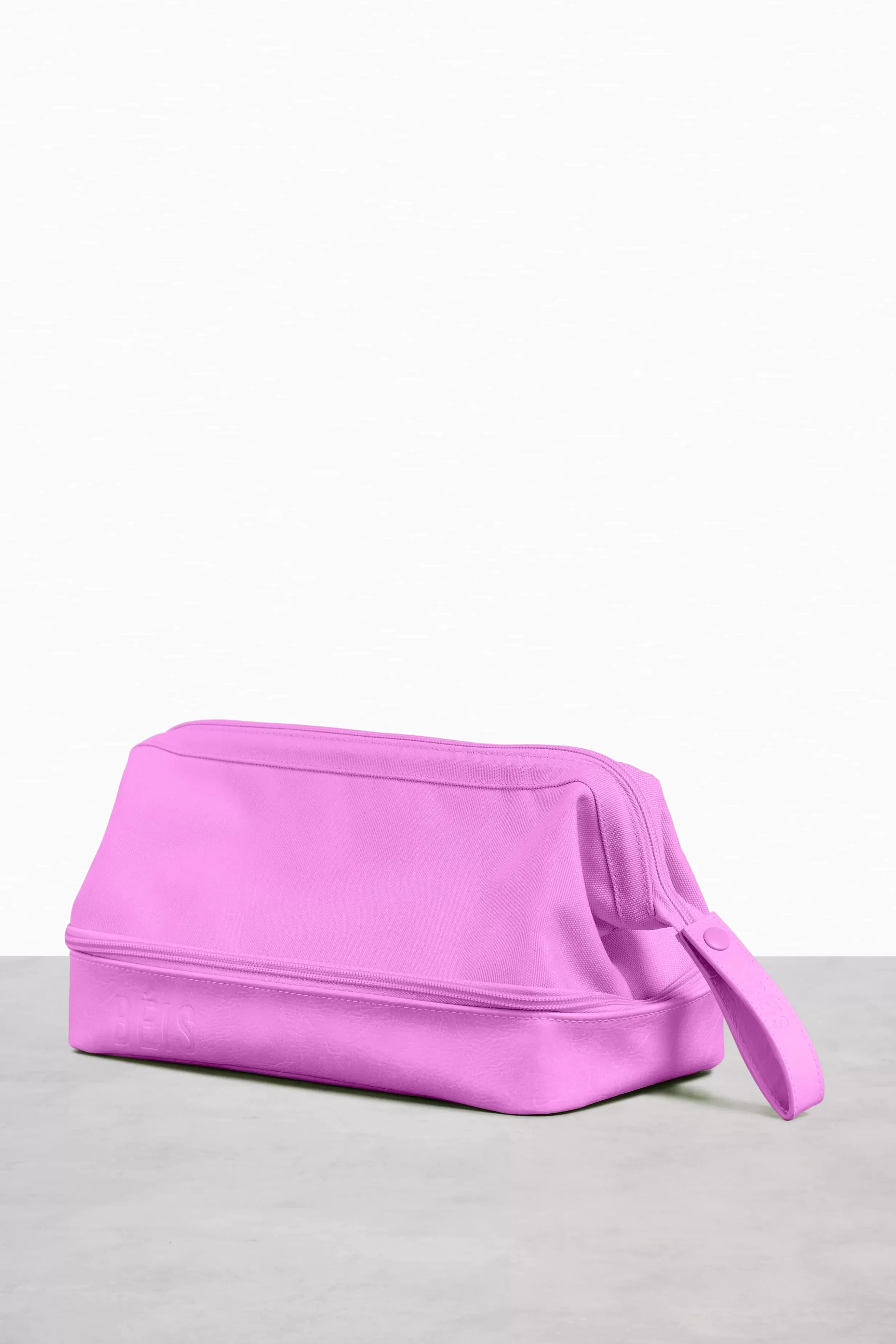 Discount The Dopp Kit In Berry Cosmetic Bags