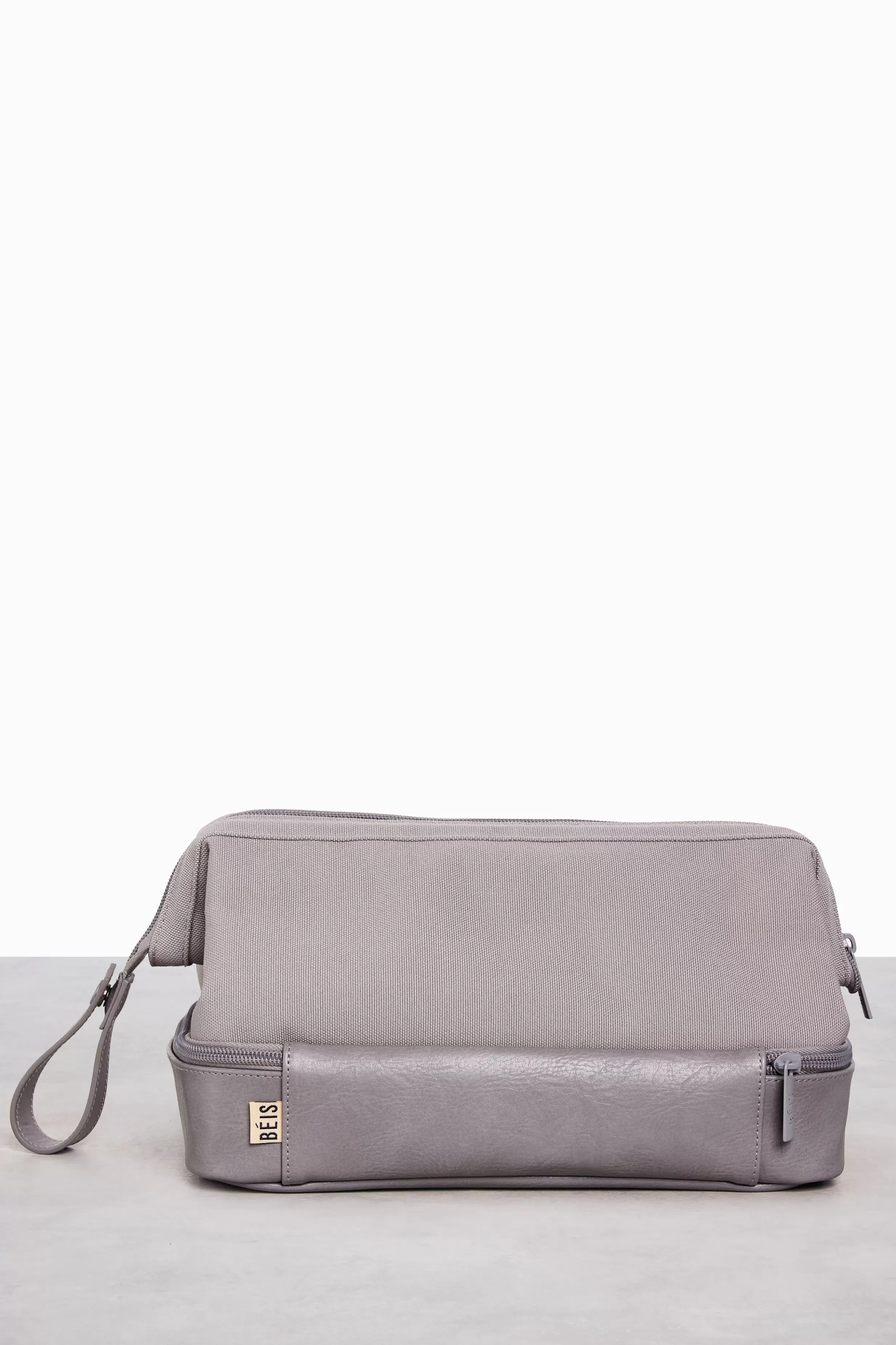 Best The Dopp Kit In Grey Cosmetic Bags