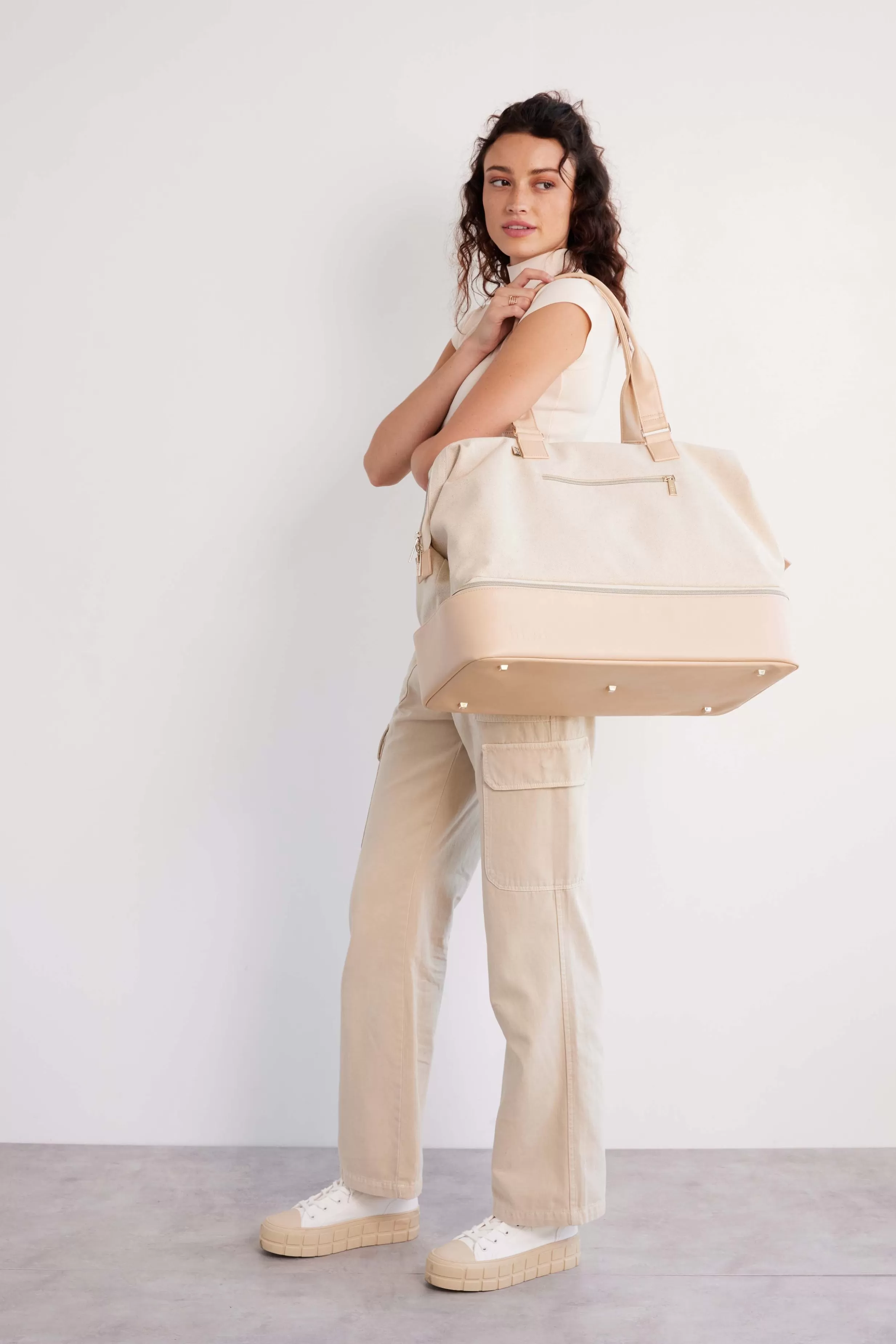 New The Weekender In Beige Weekenders